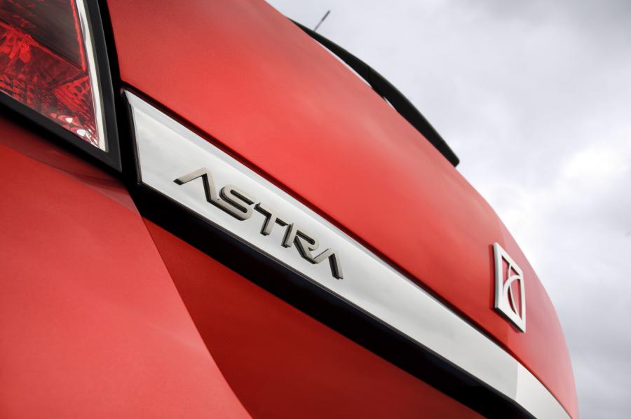 Детали экстерьера Saturn Astra XR 3-Door 2008 года  (фото 27 из 36)